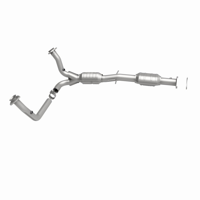 MagnaFlow Direct Fit Catalytic Converter 00-04 Chevy S10 4.3L 2WD - 49945