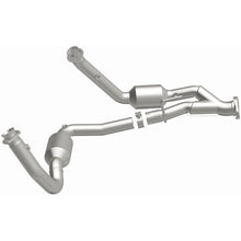 Load image into Gallery viewer, MagnaFlow 06-09 Jeep Commander 4.7L Direct Fit Converter - 5451709