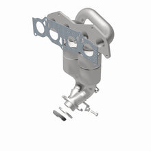 Load image into Gallery viewer, MagnaFlow Conv DF 01-03 Toyota RAV4 2.0L Manifold - 50844