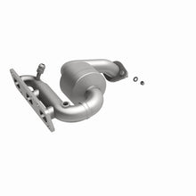 Load image into Gallery viewer, MagnaFlow Direct Fit Catalytic Converter 00-03 Ford Taurus 3.0L - 51173