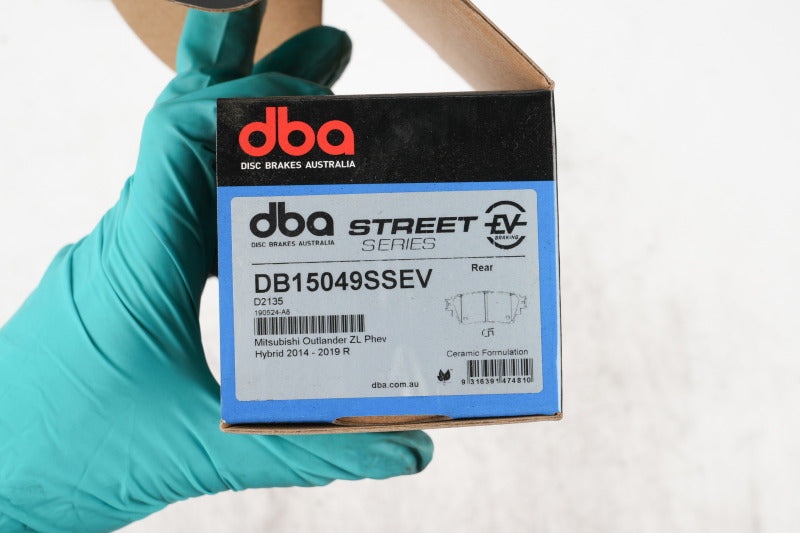 DBA 18-22 Mitsubishi Eclipse Cross (w/EPB) Rear Street Series Brake Pads - DB15049SSEV