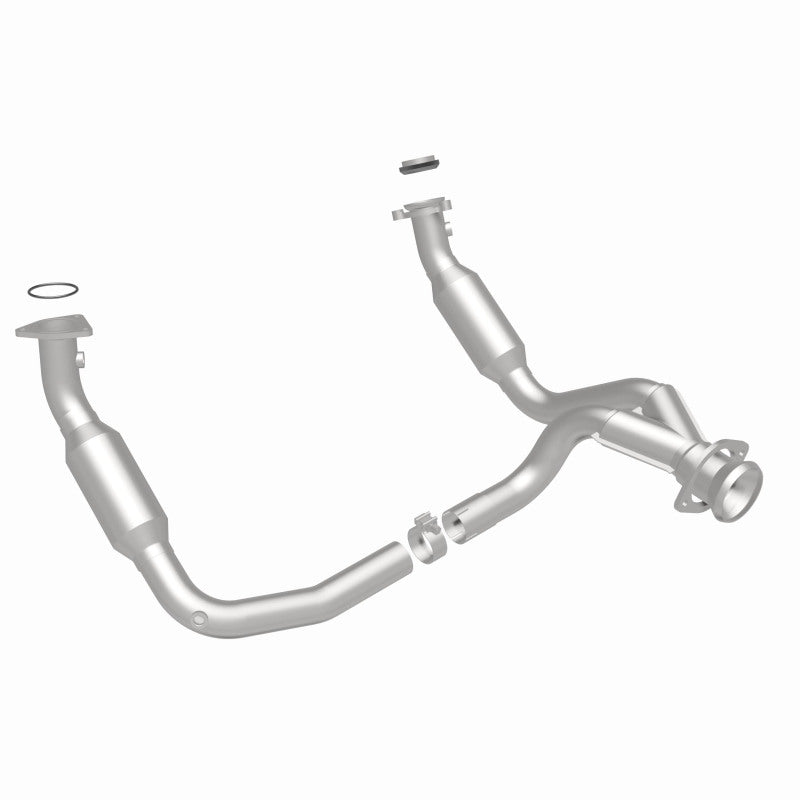 MagnaFlow Direct Fit Catalytic Converter 2007-2008 Cadillac Escalade 6.2L - 5451631