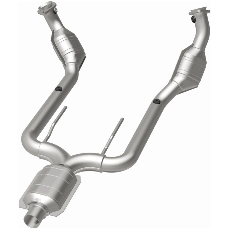 MagnaFlow Direct Fit Catalytic Converter Thunderbird-Cougar 95-96 - 23343
