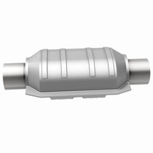 Load image into Gallery viewer, MagnaFlow Universal Catalytic Converter 3 W/Air FED - 94119