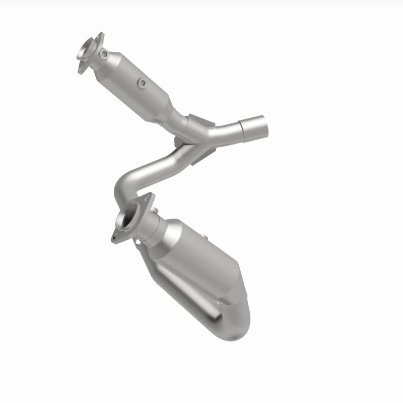 MagnaFlow 07-08 Dakota V6 V8 3.7 4.7 OEM Underbody Direct Fit Converter - 21-972