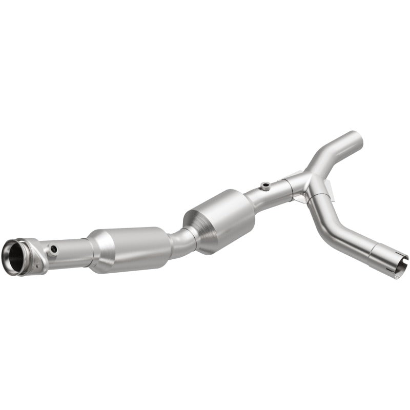 MagnaFlow 2007 Ford E-150 4.6L Direct Fit Converter - 5582310