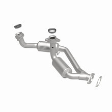 Load image into Gallery viewer, MagnaFlow Direct Fit Catalytic Converter Taurus 92-95 - 23355
