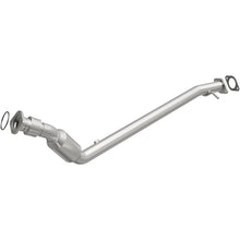 Load image into Gallery viewer, MagnaFlow Direct Fit Catalytic Converter California Grade 07-08 Chevrolet Uplander 3.9L - 5451098
