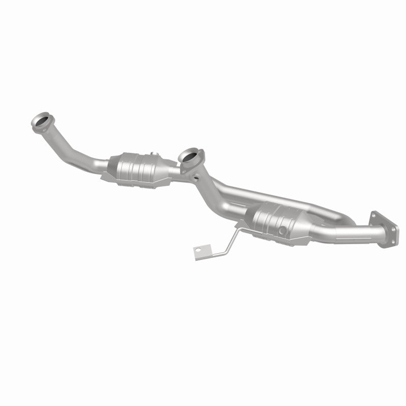MagnaFlow Direct Fit Catalytic Converter 04 Ford Freestar 3.9L - 23083