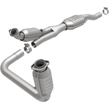 Load image into Gallery viewer, MagnaFlow Conv DF 02-03 Dodge Ram 1500 PickUp 5.9L - 23959