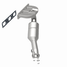 Load image into Gallery viewer, MagnaFlow Direct Fit Catalytic Converter BMW 5 01-03 Rear OEM - 49773