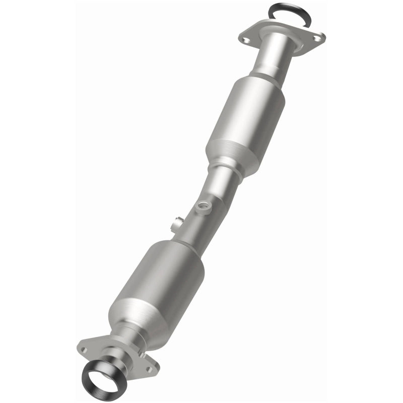 MagnaFlow Direct Fit Catalytic Converter OEM 2013-2017 Nissan Sentra Underbody - 52710