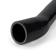 Load image into Gallery viewer, Mishimoto 78-86 GM C/K Truck 292 Silicone Upper Radiator Hose - MMHOSE-GM-33U