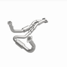Load image into Gallery viewer, MagnaFlow 05-06 Jeep Grand Cherokee 4.7L Direct Fit Catalytic Converter - 4651686