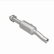 Load image into Gallery viewer, MagnaFlow 16-19 Ford E-450 Super Duty Base V10 6.8L Underbody Direct-Fit Catalytic Converter - 280446
