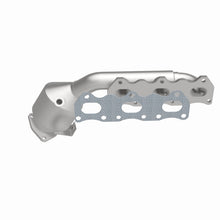 Load image into Gallery viewer, MagnaFlow Direct Fit Catalytic Converter 00 Suzuki Grand Vitara 2.5L - 452060