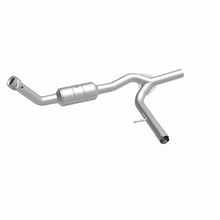 Load image into Gallery viewer, MagnaFlow Direct Fit Catalytic Converter F-150 04-06 8 4.6L OEM - 49410