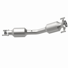 Load image into Gallery viewer, MagnaFlow Direct Fit Catalytic Converter 2018 Nissan Versa 1.6L - 6511753
