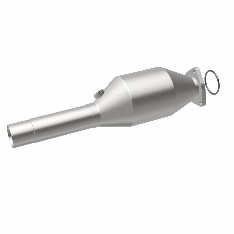 MagnaFlow 96-98 Volkswagen Golf 2.8L Direct Fit Converter - 4481957