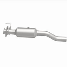 Load image into Gallery viewer, MagnaFlow 20-22 Ford F-350 Super Duty V8 7.3L Rear Underbody Direct Fit Catalytic Converter - 280440