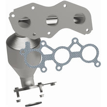 Load image into Gallery viewer, MagnaFlow Direct Fit Catalytic Converter 10-14 RX450H 3.5L Left - 52017