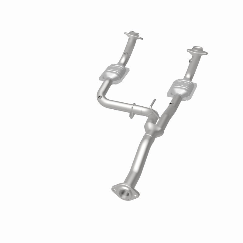MagnaFlow Direct Fit Catalytic Converter 07 Jeep Liberty 3.7L - 23957