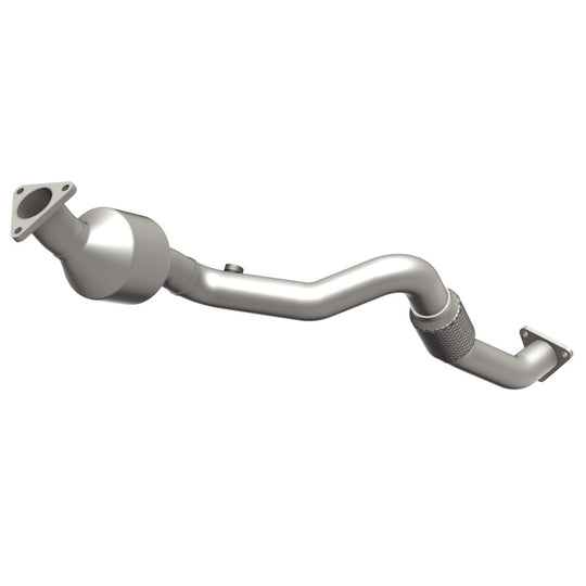 MagnaFlow Direct Fit Catalytic Converter 07 VW Touareg 3.6L Front close - 51943