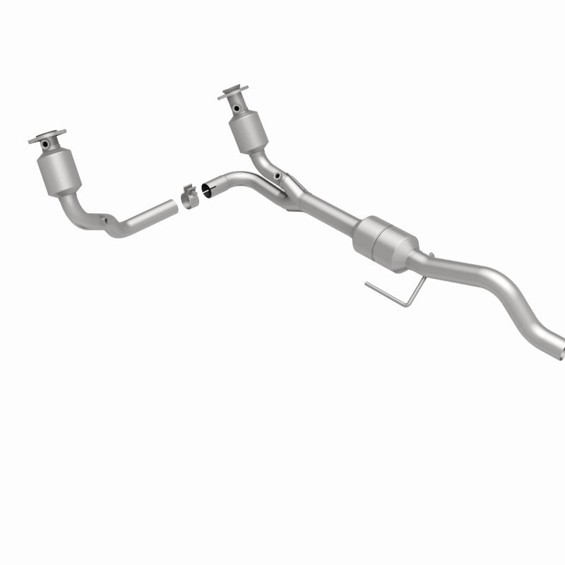 MagnaFlow Direct Fit Catalytic Converter 00-03 Dodge Durango 4.7L - 51338