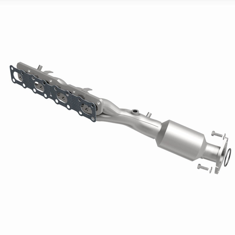 MagnaFlow Direct-Fit SS Catalytic Converter 04-06 Nissan Titan 5.6L V8 (California) - 4451501