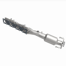 Load image into Gallery viewer, MagnaFlow Direct-Fit SS Catalytic Converter 04-06 Nissan Titan 5.6L V8 (California) - 4451501