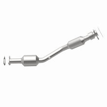 Load image into Gallery viewer, MagnaFlow 2007 Saturn Vue 2.4L Direct Fit Converter - 5481722