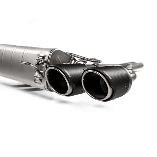 Akrapovic 2018+ Alfa Romeo Giulia Quadrifoglio Slip-On Line (Titanium) w/Titanium/Carbon Fiber Tips - S-AR/TI/7H