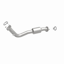 Load image into Gallery viewer, MagnaFlow Direct Fit Catalytic Converter 13-15 RAV4 2.5 Underbody - 52543