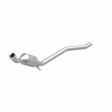 Load image into Gallery viewer, MagnaFlow Direct Fit Catalytic Converter 2006-2011 R350 3.5 L Underbody - 52177