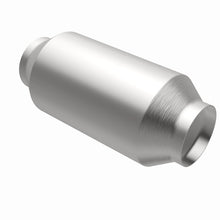 Load image into Gallery viewer, MagnaFlow Univ Cat Conv CA MagnaFlow Univ Cat Conv 2.5in Inlet/Outlet Center/Center Round - 5571206