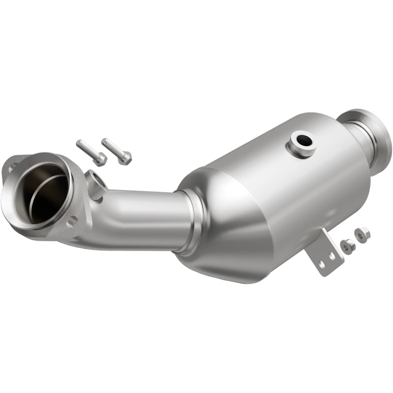 MagnaFlow 2015 Mercedes-Benz C400 V6 3.0L OEM Underbody Direct-Fit Catalytic Converter - 21-682