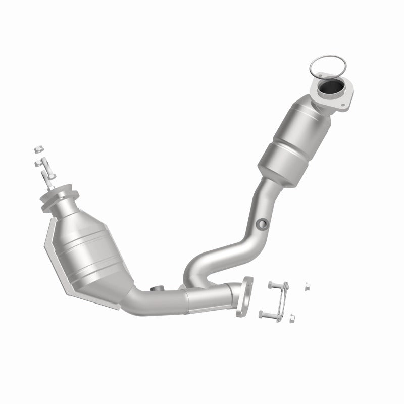 MagnaFlow Direct Fit Catalytic Converter 00-03 Ford Taurus 3.0 Front - 25208