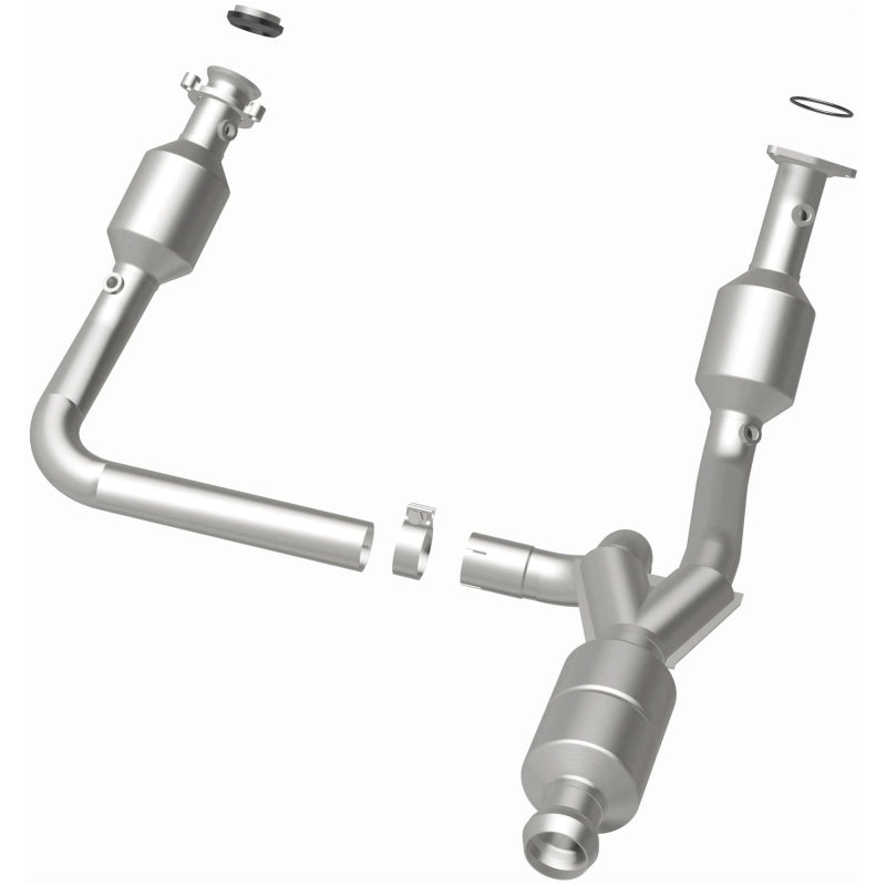 MagnaFlow Conv Direct Fit 14-16 GMC Sierra 1500 V6 4.3L - 52642