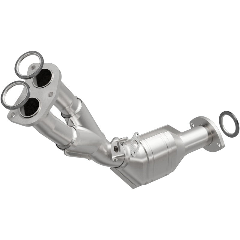 MagnaFlow Direct Fit Catalytic Converter 01-04 Toyota Tacoma Front 2.7L - 447184