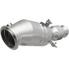 Load image into Gallery viewer, MagnaFlow Direct Fit Catalytic Converter 2016 BMW 428i 2.0L Underbody - 52257