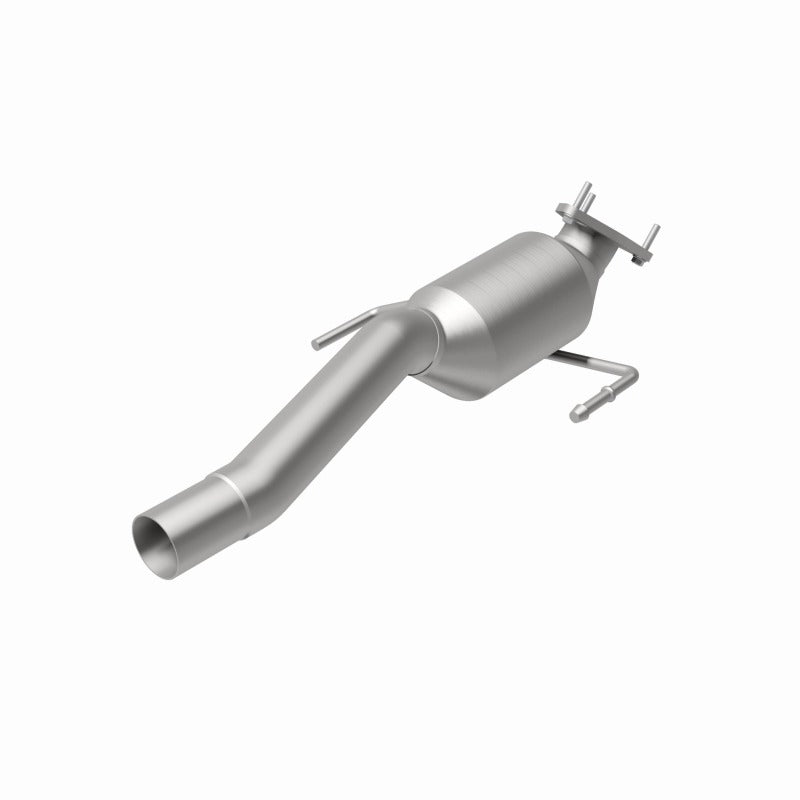 MagnaFlow Direct Fit Catalytic Converter 04-07 VW Touareg 4.2L Passenger Side - 51156