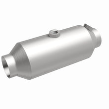 Load image into Gallery viewer, MagnaFlow 2.25 1-O2 CA Universal Converter - 5461325