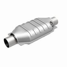 Load image into Gallery viewer, MagnaFlow Universal Catalytic Converter 3 W/O2 Boss - 94239