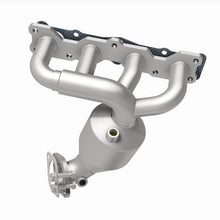 Load image into Gallery viewer, MagnaFlow 2015 Kia Optima 2.4L Direct Fit Catalytic Converter - 5531125