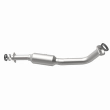 Load image into Gallery viewer, MagnaFlow Direct Fit Converter 03-11 Honda Element 2.4L Underbody - 5461990