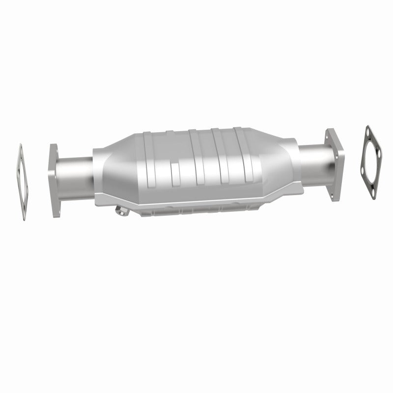 MagnaFlow California Direct Fit Catalytic Conv 75-82 Chevrolet LUV 1.8L / 86-91 Isuzu Trooper 2.3L - 3391652