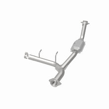 Load image into Gallery viewer, MagnaFlow Direct Fit Catalytic Converter 03-05 Ford Expedition/05-06 Lincoln Navigator 5.4L P/S - 93125