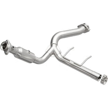Load image into Gallery viewer, MagnaFlow 09-10 Ford F-150 4.6L Direct Fit Converter - 5551295