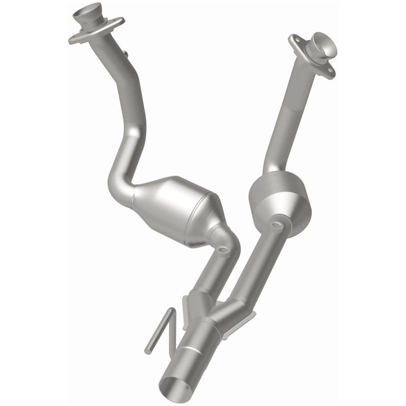MagnaFlow 2004 Jeep Grand Cherokee 4.7L Direct Fit Converter - 4551074