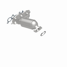Load image into Gallery viewer, MagnaFlow 2011 Toyota Sienna 3.5L Direct Fit Converter - 5582556